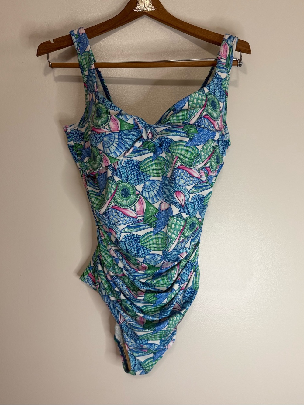 Talbots NWT One-Piece Swimsuit in Blue & Green Shell Print In size 14